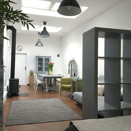 Big Calm 15min 6pers Wifi Fireplace Garden Grill Διαμέρισμα